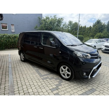 Toyota ProAce  Minivan/Van 2017,  2.0 diesel - Na sprzedaż za 79 900 zł - Orzech - zdjęcie 4