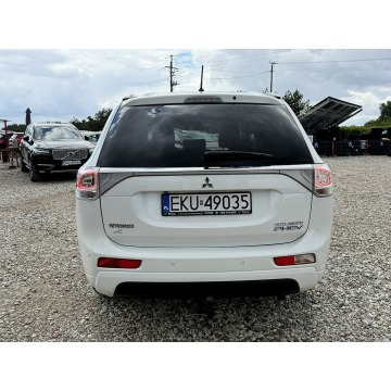 Mitsubishi Outlander  SUV 2014,  2.0 hybryda, automat - Na sprzedaż za 38 900 zł - Kutno - zdjęcie 6