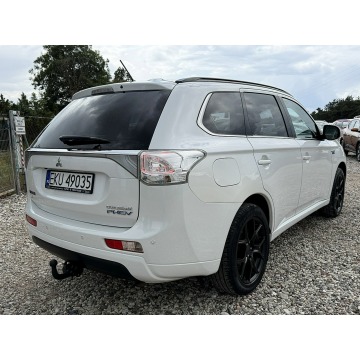Mitsubishi Outlander  SUV 2014,  2.0 hybryda, automat - Na sprzedaż za 38 900 zł - Kutno - zdjęcie 5