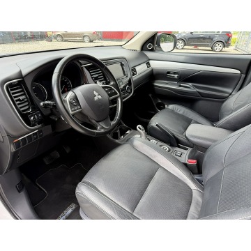 Mitsubishi Outlander  SUV 2014,  2.0 hybryda, automat - Na sprzedaż za 38 900 zł - Kutno - zdjęcie 9