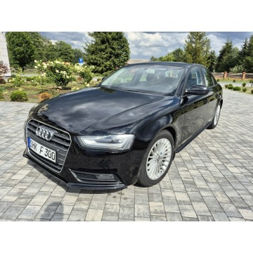 Audi A4  Sedan/Limuzyna 2012,  2.0 diesel - Na sprzedaż za 37 400 zł - Drelów - zdjęcie 3
