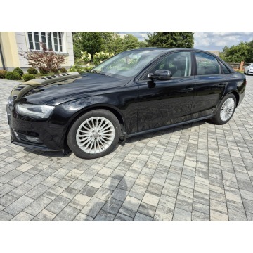 Audi A4  Sedan/Limuzyna 2012,  2.0 diesel - Na sprzedaż za 37 400 zł - Drelów - zdjęcie 12