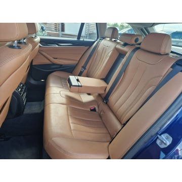BMW Seria 5  Kombi 2018,  2.0 diesel, automat - Na sprzedaż za 86 900 zł - Żory - zdjęcie 9