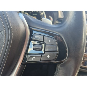 BMW Seria 5  Kombi 2018,  2.0 diesel, automat - Na sprzedaż za 86 900 zł - Żory - zdjęcie 12