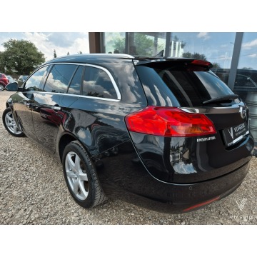 Opel Insignia  Kombi 2013,  2.0 diesel - Na sprzedaż za 21 899 zł - Tychy - zdjęcie 4