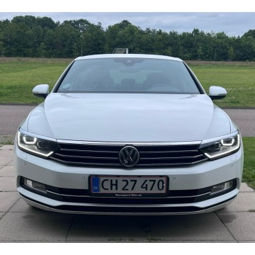 Volkswagen Passat  Sedan/Limuzyna 2018,  1.4 benzyna, automat - Na sprzedaż za 63 000 zł - Sadlno - zdjęcie 2