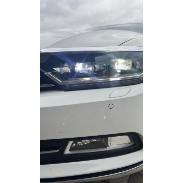Volkswagen Passat  Sedan/Limuzyna 2018,  1.4 benzyna, automat - Na sprzedaż za 63 000 zł - Sadlno - zdjęcie 3