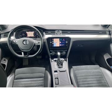 Volkswagen Passat  Sedan/Limuzyna 2018,  1.4 benzyna, automat - Na sprzedaż za 63 000 zł - Sadlno - zdjęcie 7