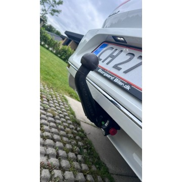 Volkswagen Passat  Sedan/Limuzyna 2018,  1.4 benzyna, automat - Na sprzedaż za 63 000 zł - Sadlno - zdjęcie 11