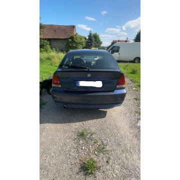 BMW Seria 3  Hatchback 2003,  2.0 benzyna - Na sprzedaż za 2 500,00 zł - Dębica - zdjęcie 3