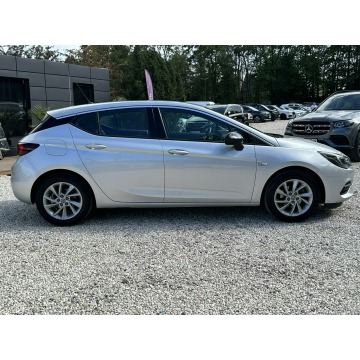 Opel Astra  Liftback 2021,  1.2 benzyna - Na sprzedaż za 42 800 zł - Pęcice - zdjęcie 8