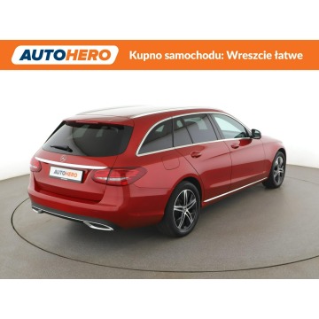 Mercedes - Benz C-klasa  Kombi 2019,  1.5 benzyna, automat - Na sprzedaż za 80 200 zł - Warszawa - zdjęcie 7