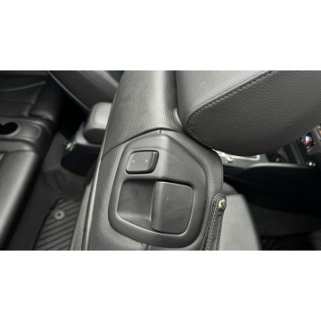 Audi A3  Kabriolet 2018,  2.0 benzyna, automat - Na sprzedaż za 77 000 zł - Gdynia - zdjęcie 10