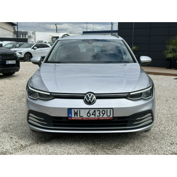 Volkswagen Golf  Kombi 2021,  1.5 benzyna - Na sprzedaż za 62 800 zł - Pęcice - zdjęcie 2