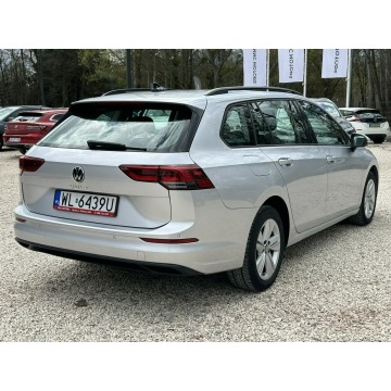 Volkswagen Golf  Kombi 2021,  1.5 benzyna - Na sprzedaż za 62 800 zł - Pęcice - zdjęcie 7