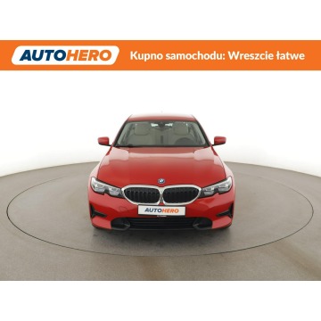 BMW Seria 3  Sedan/Limuzyna 2021,  2.0 hybryda, automat - Na sprzedaż za 91 100 zł - Warszawa - zdjęcie 12
