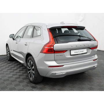 Volvo   SUV 2023,  2.0 benzyna, automat - Na sprzedaż za 163 850 zł - Gdynia - zdjęcie 4