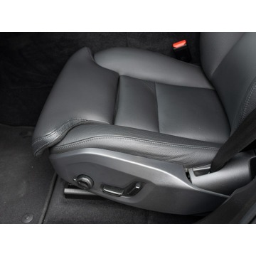 Volvo   SUV 2023,  2.0 benzyna, automat - Na sprzedaż za 163 850 zł - Gdynia - zdjęcie 10
