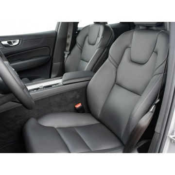 Volvo   SUV 2023,  2.0 benzyna, automat - Na sprzedaż za 163 850 zł - Gdynia - zdjęcie 11