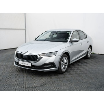 Skoda Octavia  Sedan/Limuzyna 2023,  1.5 benzyna - Na sprzedaż za 77 850 zł - Gdańsk - zdjęcie 2