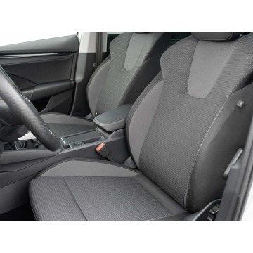 Skoda Octavia  Sedan/Limuzyna 2023,  1.5 benzyna - Na sprzedaż za 77 850 zł - Gdańsk - zdjęcie 11