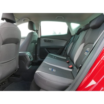 Seat Leon  Hatchback 2019,  1.5 benzyna - Na sprzedaż za 49 900 zł - Goczałkowice-Zdrój - zdjęcie 12