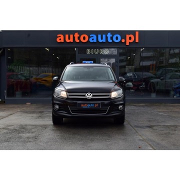 Volkswagen Tiguan  Terenowy 2011,  1.4 benzyna - Na sprzedaż za 36 900 zł - Warszawa - zdjęcie 2