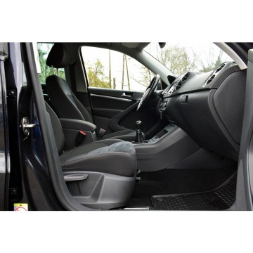 Volkswagen Tiguan  Terenowy 2011,  1.4 benzyna - Na sprzedaż za 36 900 zł - Warszawa - zdjęcie 8