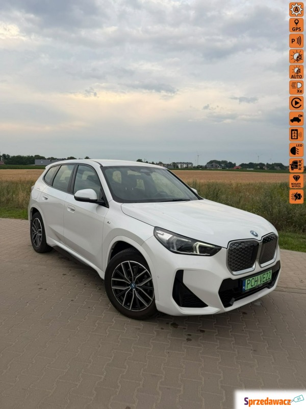 BMW iX1  SUV 2023 elektryczny, automat - Na sprzedaż za 129 500 zł - Margonin