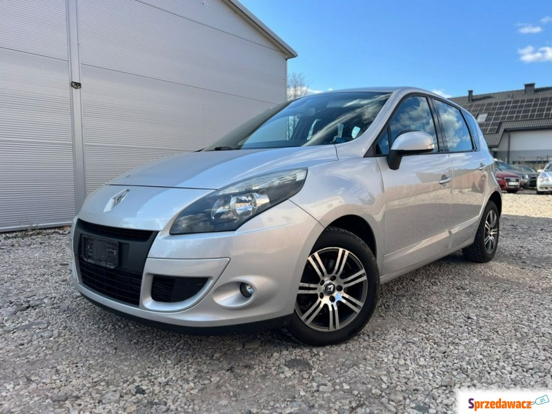 Renault Scenic  Minivan/Van 2010,  1.5 diesel - Na sprzedaż za 13 650 zł - Warszawa
