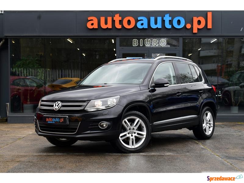 Volkswagen Tiguan  Terenowy 2011,  1.4 benzyna - Na sprzedaż za 36 900 zł - Warszawa