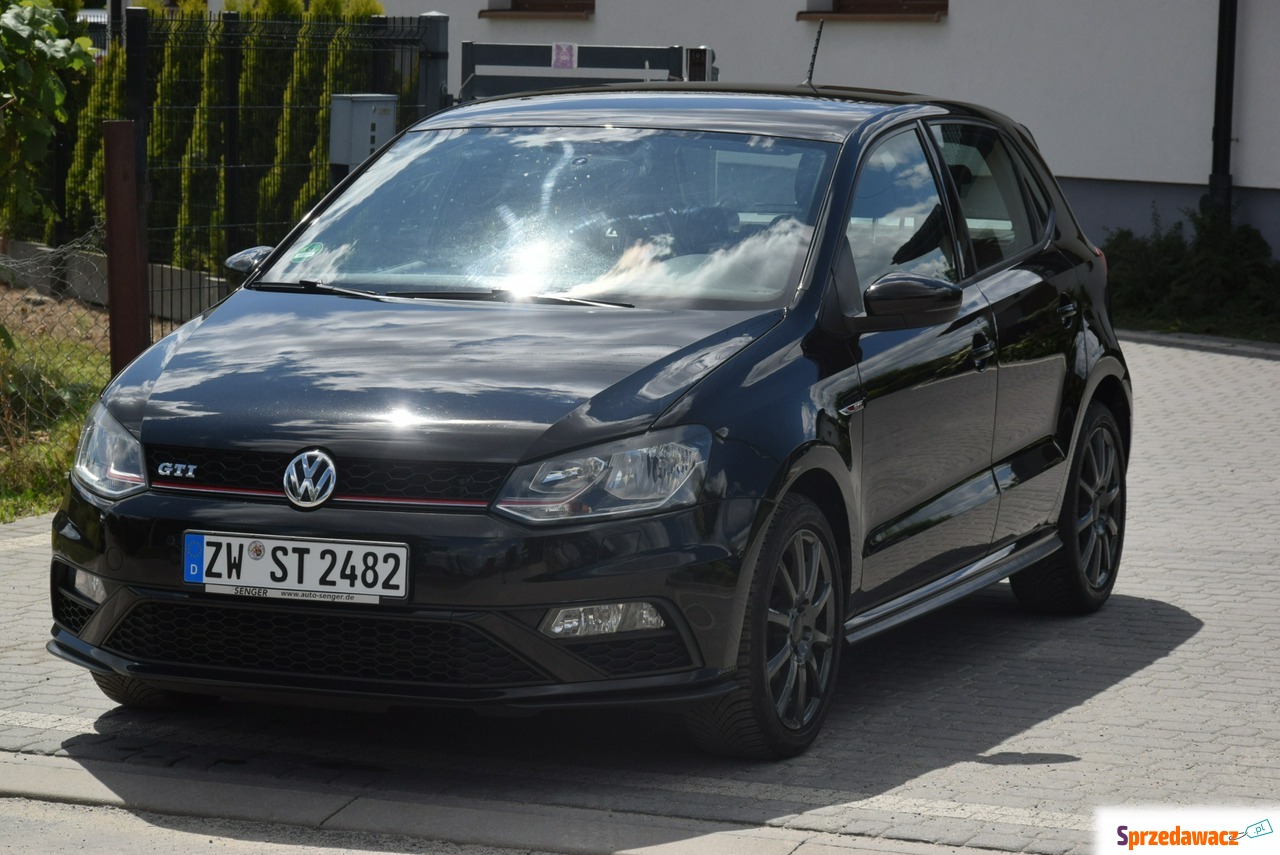 Volkswagen Polo 2015