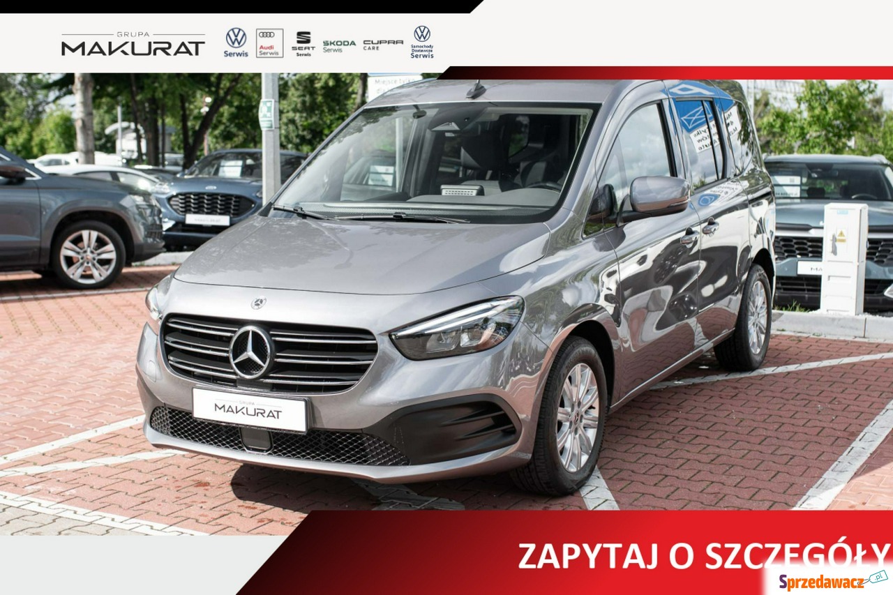 Mercedes - Benz 2025
