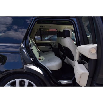 Land Rover Range Rover  Terenowy 2018,  4.4 diesel, automat - Na sprzedaż za 219 899 zł - Warszawa - zdjęcie 7
