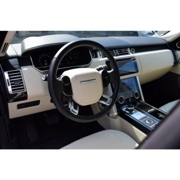 Land Rover Range Rover  Terenowy 2018,  4.4 diesel, automat - Na sprzedaż za 219 899 zł - Warszawa - zdjęcie 4