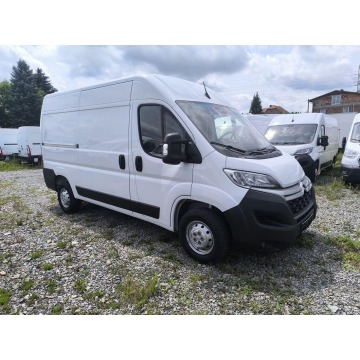 Citroen Jumper 2023,  2.2 diesel - Na sprzedaż za 76 137 zł - Rybnik - zdjęcie 4