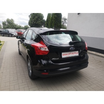 Ford Focus 2013,  1.0 benzyna - Na sprzedaż za 19 900 zł - Strzegom - zdjęcie 8