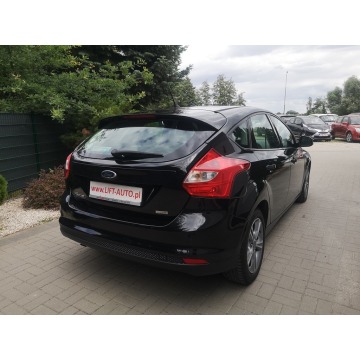 Ford Focus 2013,  1.0 benzyna - Na sprzedaż za 19 900 zł - Strzegom - zdjęcie 6