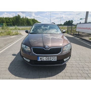 Skoda Octavia  Kombi 2015,  1.2 benzyna - Na sprzedaż za 25 800 zł - Lipówki - zdjęcie 5