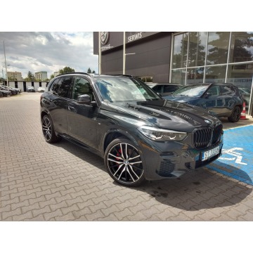 BMW X5  SUV 2022,  3.0 diesel, automat - Na sprzedaż za 279 900 zł - Tychy - zdjęcie 2