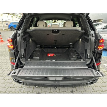 BMW X5  SUV 2022,  3.0 diesel, automat - Na sprzedaż za 279 900 zł - Tychy - zdjęcie 9