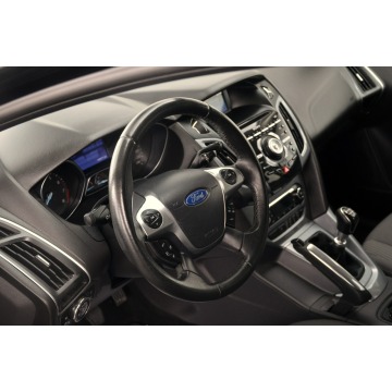 Ford Focus  Kombi 2012,  1.0 benzyna - Na sprzedaż za 15 900 zł - Ostrów Mazowiecka - zdjęcie 12