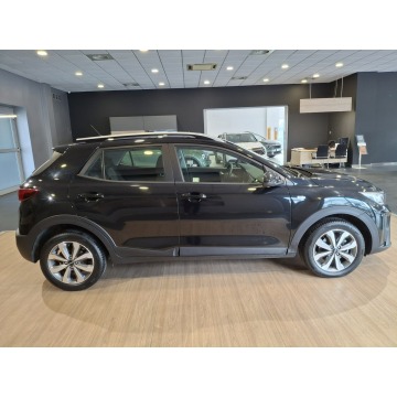 Kia Stonic  SUV 2024,  1.0 benzyna, automat - Na sprzedaż za 69 900 zł - Ostrów Wielkopolski - zdjęcie 4