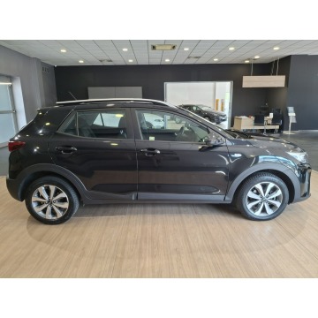 Kia Stonic  SUV 2024,  1.0 benzyna, automat - Na sprzedaż za 69 900 zł - Ostrów Wielkopolski - zdjęcie 4