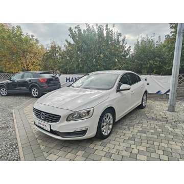 Volvo S60  Sedan/Limuzyna 2014,  1.6 diesel, automat - Na sprzedaż za 29 900 zł - Twardów - zdjęcie 2
