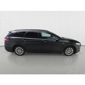 Ford Mondeo  Kombi 2017,  2.0 diesel, automat - Na sprzedaż za 46 986 zł - Komorniki - zdjęcie 8