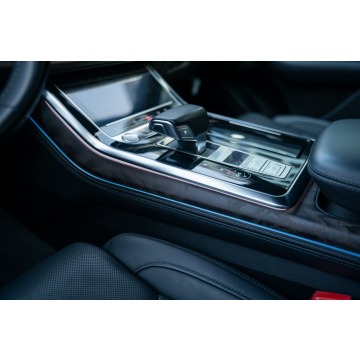 Audi Q8  SUV 2018,  3.0 diesel, automat - Na sprzedaż za 174 700 zł - Kraków - zdjęcie 11