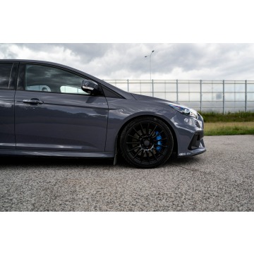 Ford Focus  Hatchback 2017,  2.3 benzyna - Na sprzedaż za 129 900 zł - Warszawa - zdjęcie 8