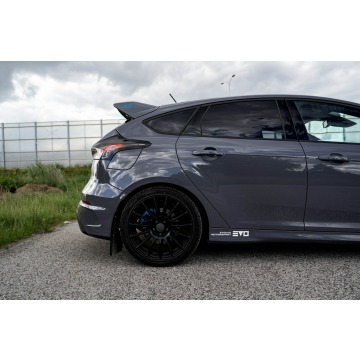 Ford Focus  Hatchback 2017,  2.3 benzyna - Na sprzedaż za 129 900 zł - Warszawa - zdjęcie 7