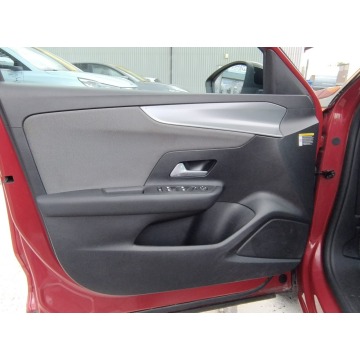 Opel Mokka  SUV 2021,  1.2 benzyna - Na sprzedaż za 57 900 zł - Piła - zdjęcie 9